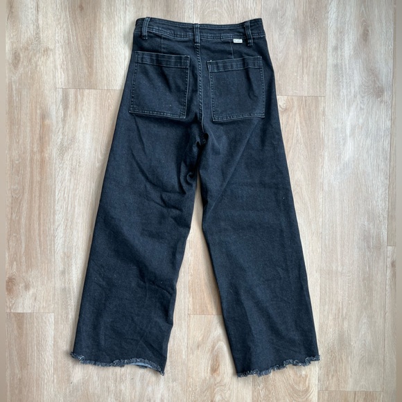 BILLABONG — black wide leg denim size 27. - Picture 4 of 8